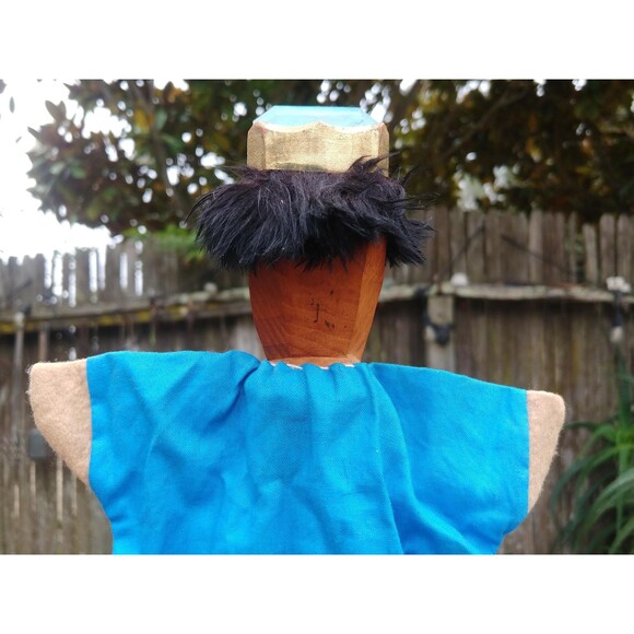 Vintage Carved Wood Duke Hand Puppet, Collectable German Folk Art - Picture 8 of 10